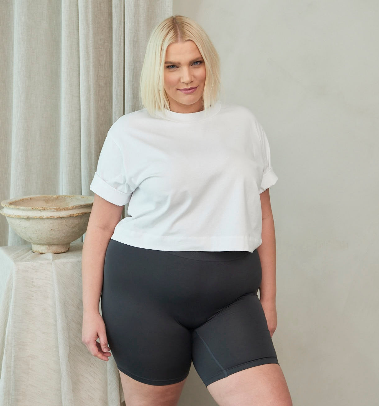 Plus size shorts canada on sale